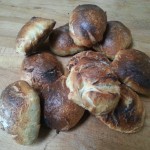 Bürli on a wooden cutting board